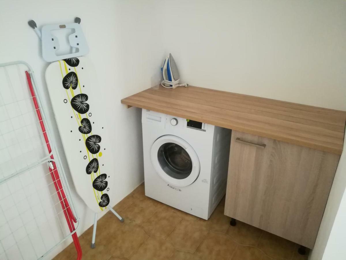 Апартаменты Casa Valientes A - Free Private Parking, Wifi & Ac Херес-де-ла-Фронтера Экстерьер фото